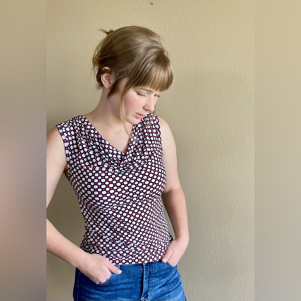 Banana Republic Sleeveless top Cowl neck Size: XS